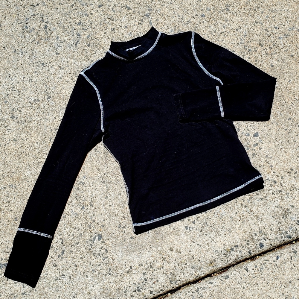 Contrast stitch top